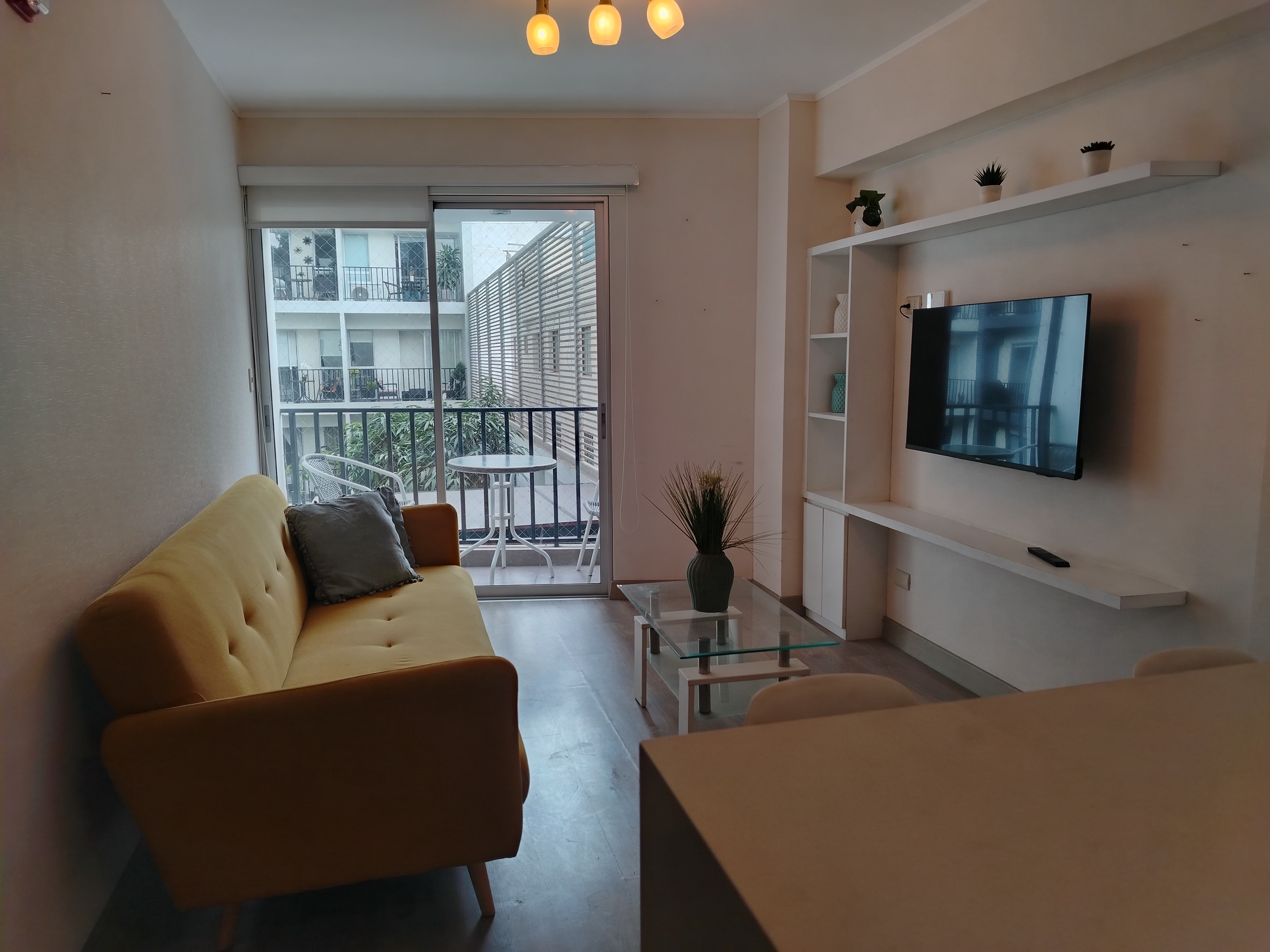 Alquilo departamento de 1 dormitorio - 41 m² - Barranco - Av. El Sol Oeste