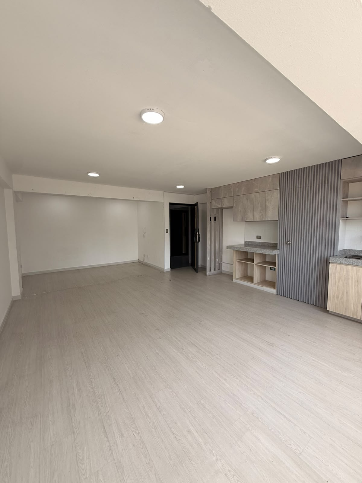 Alquilo oficina de 39 m² en Miraflores - Vía Expresa Luis Bedoya Reyes